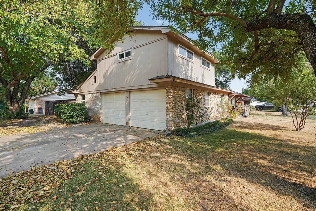 144 Nw Jill Ann Drive, Burleson