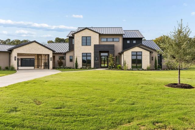 1402 Clydesdale Road, Bartonville