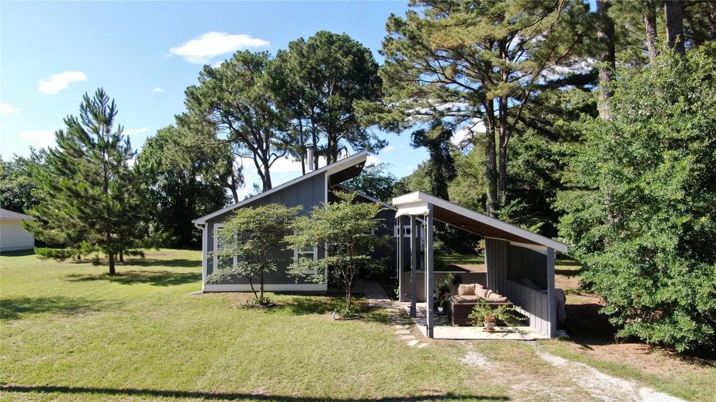 13994 Park Harbor Drive, Eustace