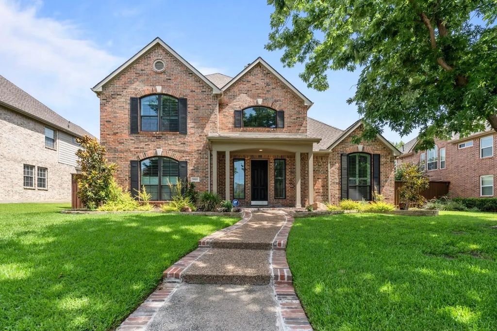 3325 Edwards Drive, Plano