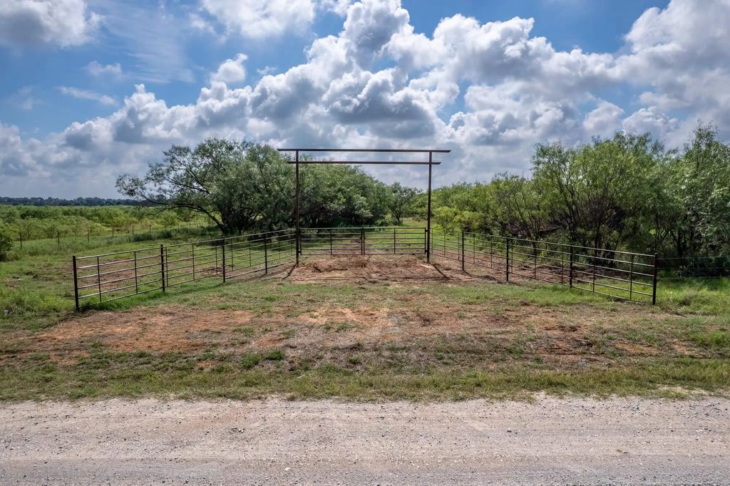 Tbd Cr 166, Gorman