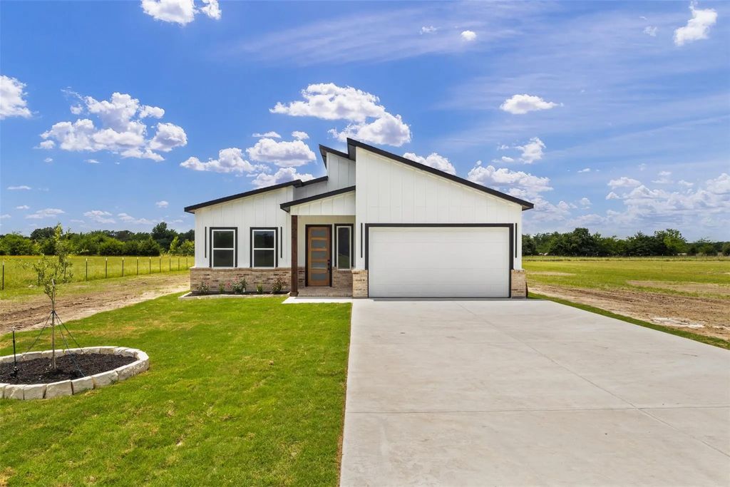 5522 County Road 3521, Quinlan