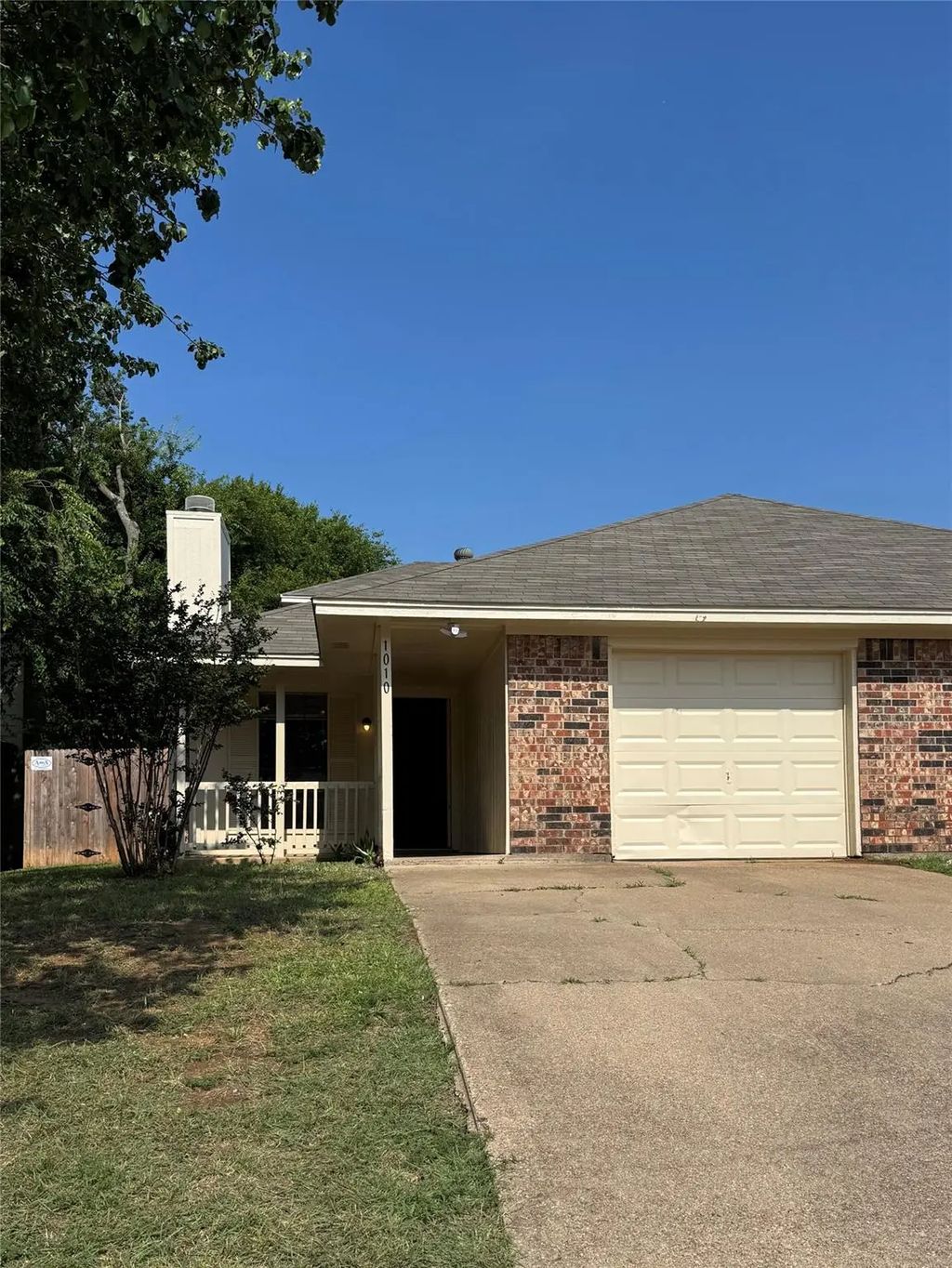 1010 Irene Street, Burleson
