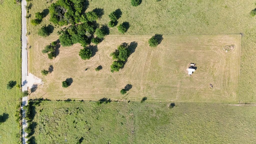 1261 County Road 2735, Decatur