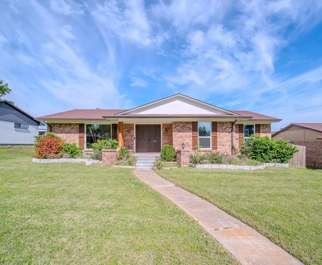 2513 Belhaven Drive, Mesquite