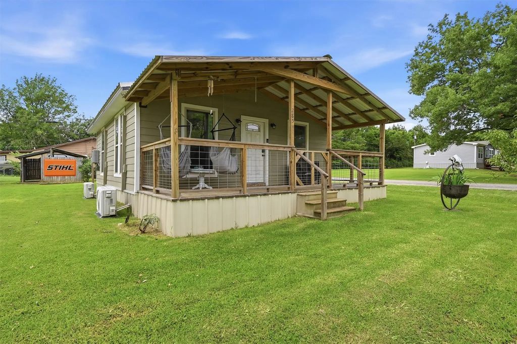 285 Sioux Drive, Gordonville