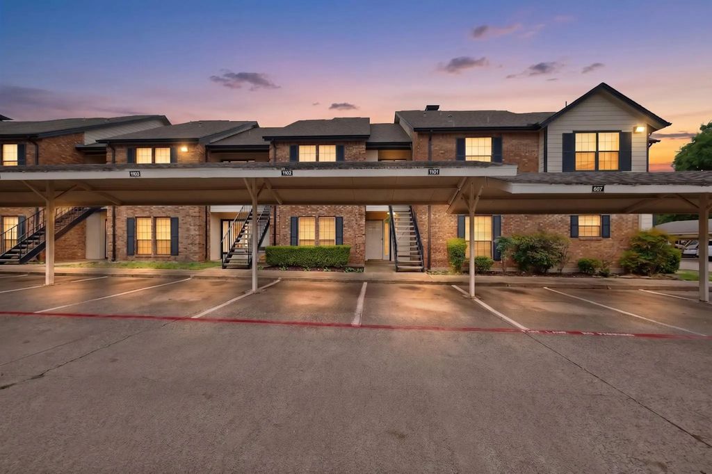 2835 Keller Springs Road 1103, Carrollton