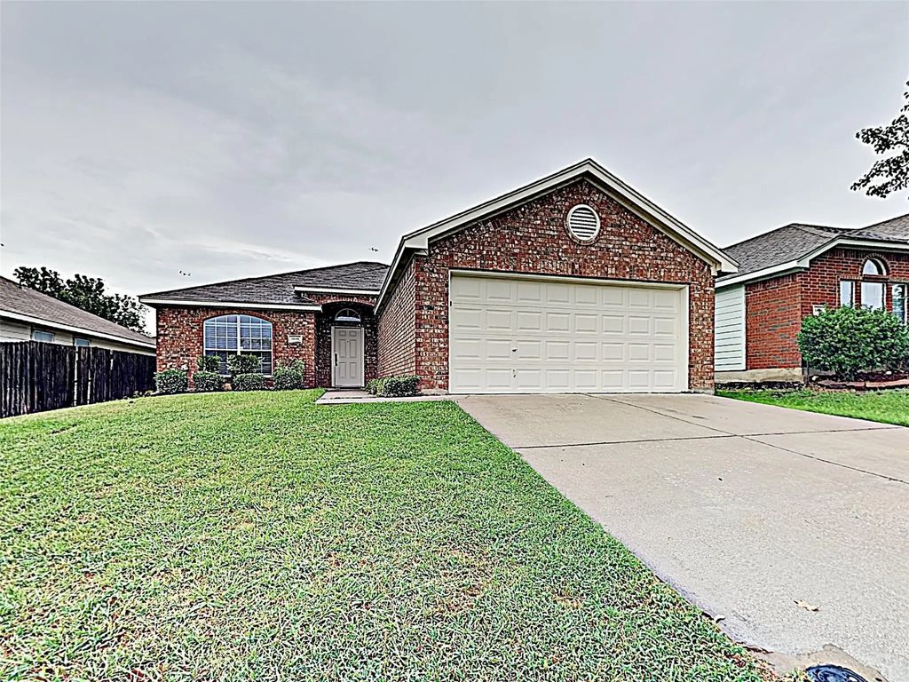 14104 Esperanza Drive, Fort Worth