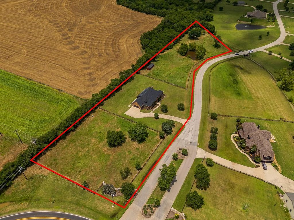 3400 N Preston Lakes Drive, Celina