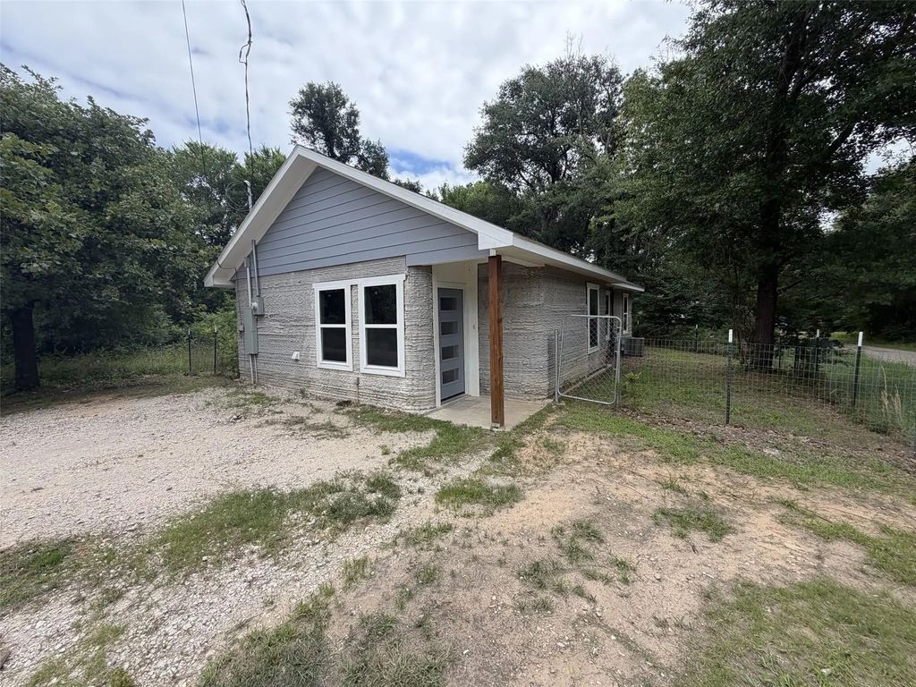 7148 Valleyview Drive, Mabank