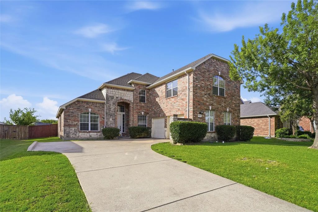 10202 Fairway Vista Drive, Rowlett