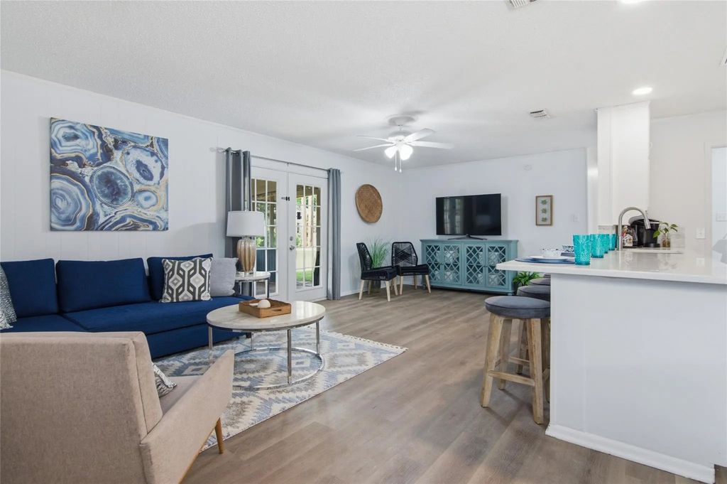 6017 Blueridge Drive, Watauga