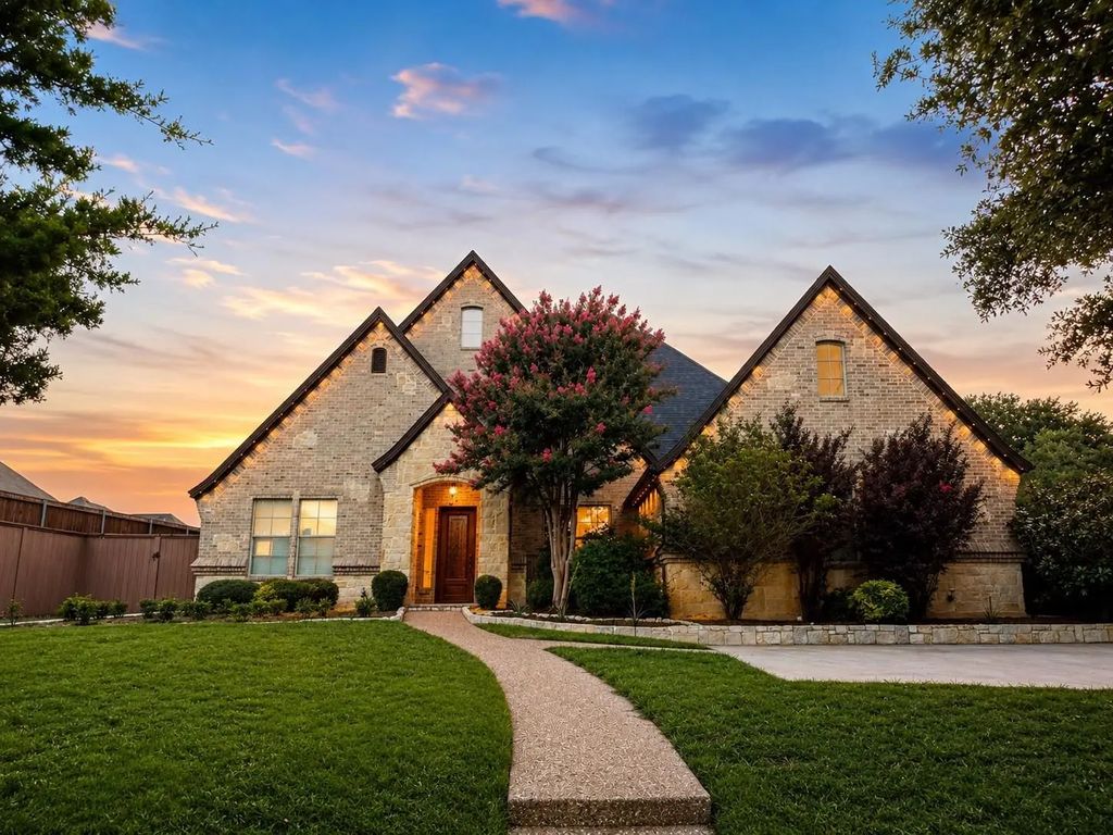 7603 Douglas Lane, North Richland Hills