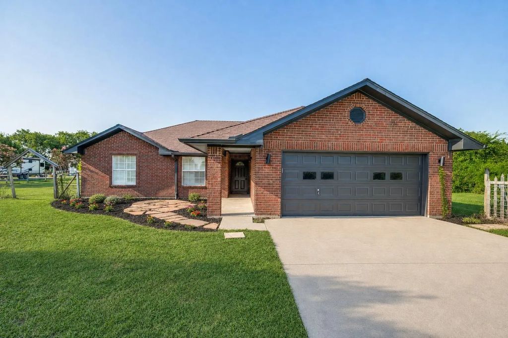 1341 Carlo Drive, Princeton