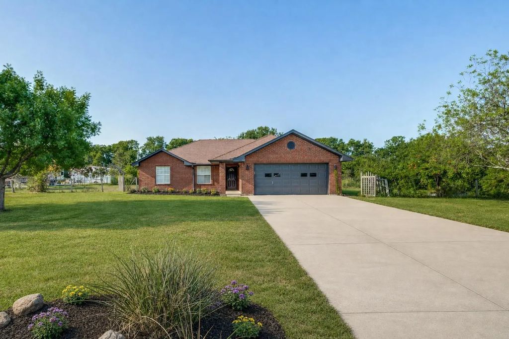 1341 Carlo Drive, Princeton