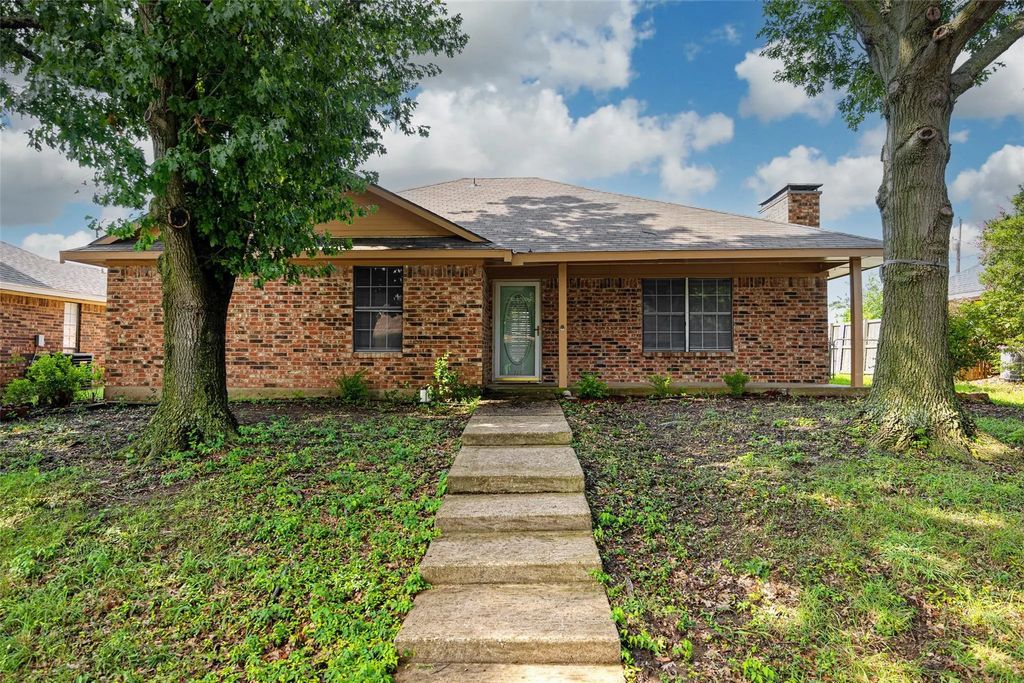 118 Windsor Drive, Wylie