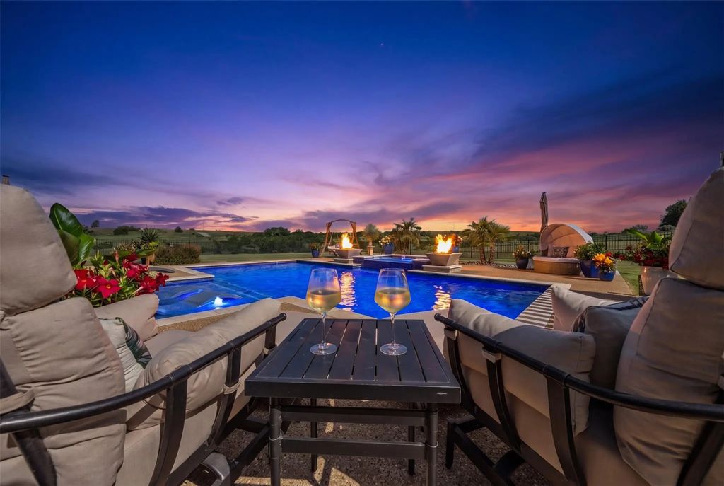 12109 Bella Brezza Drive, Fort Worth