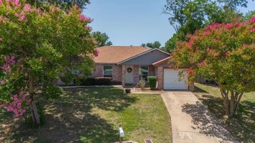 10049 Westpoint Boulevard, Fort Worth