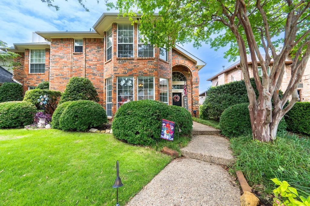 1590 N Hills Drive, Rockwall