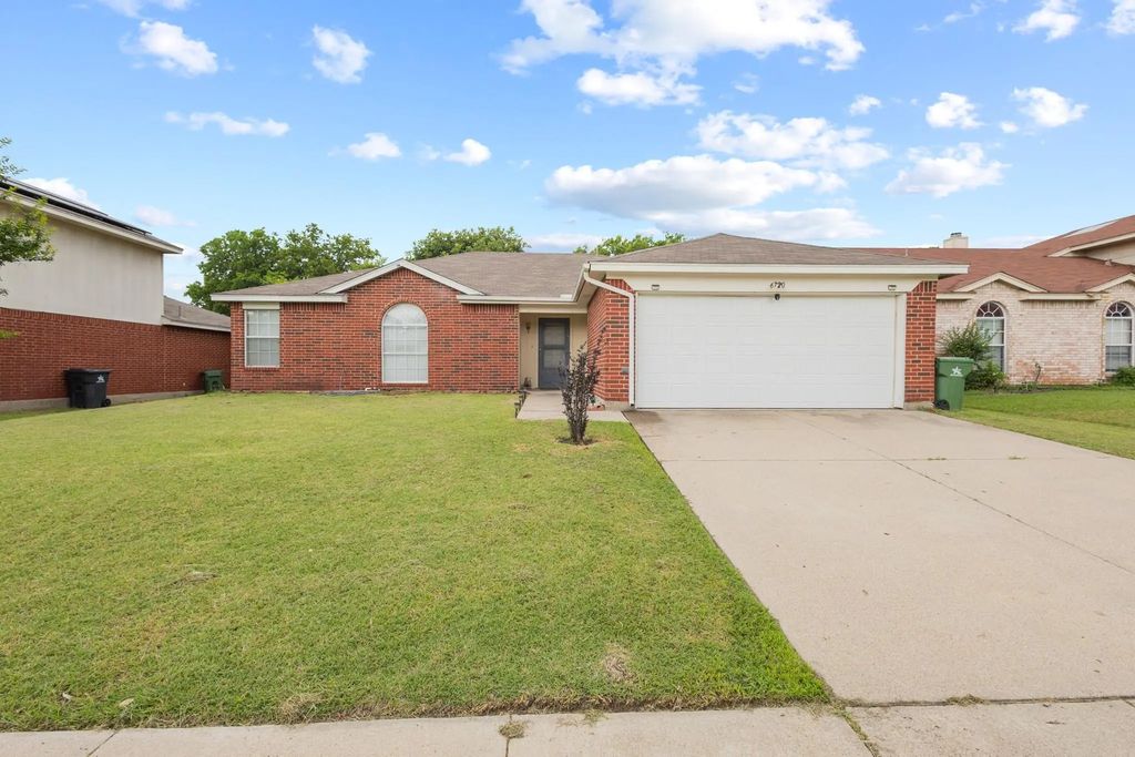 6720 Elk Trail, Arlington