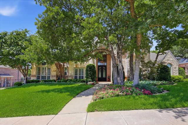 1204 Westwood Drive, Keller