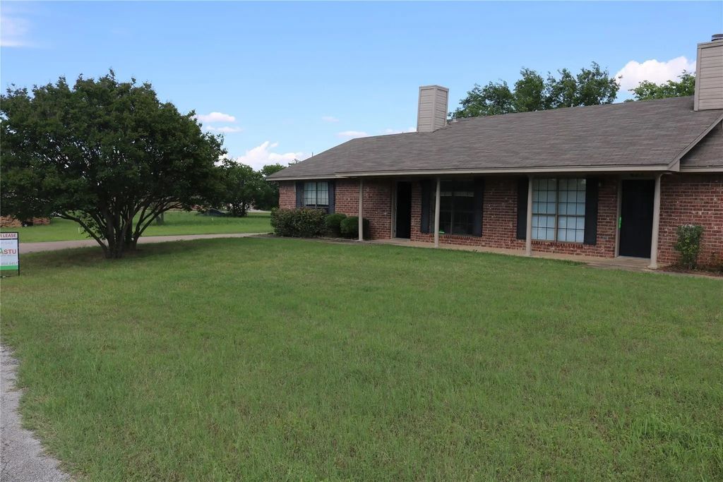 627 Cherry Lane, Southlake