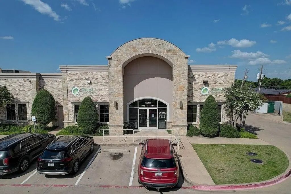 3230 Interstate 30 102, Mesquite