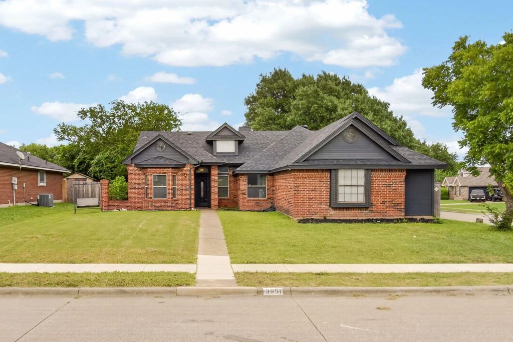 3651 Stresa Lane, Grand Prairie