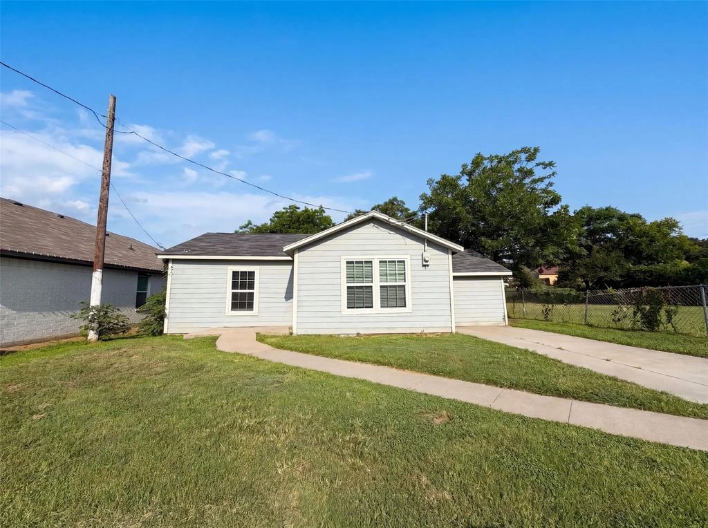 2008 Danner Street, Fort Worth