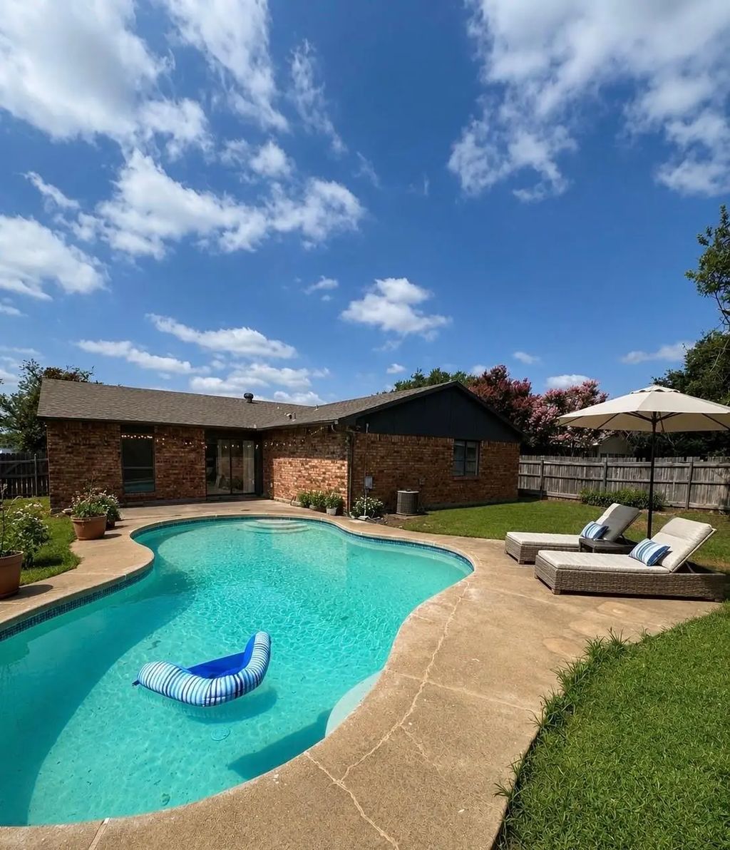 4105 Engleman Street, Fort Worth