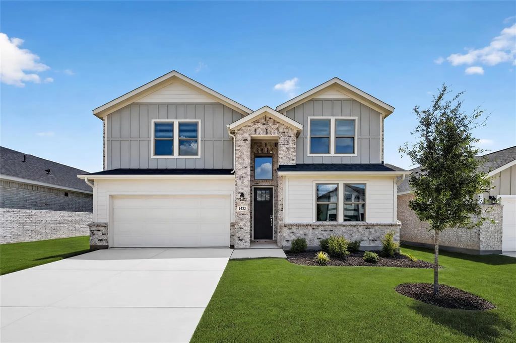 1433 Mustang Canyon Drive, Fort Worth