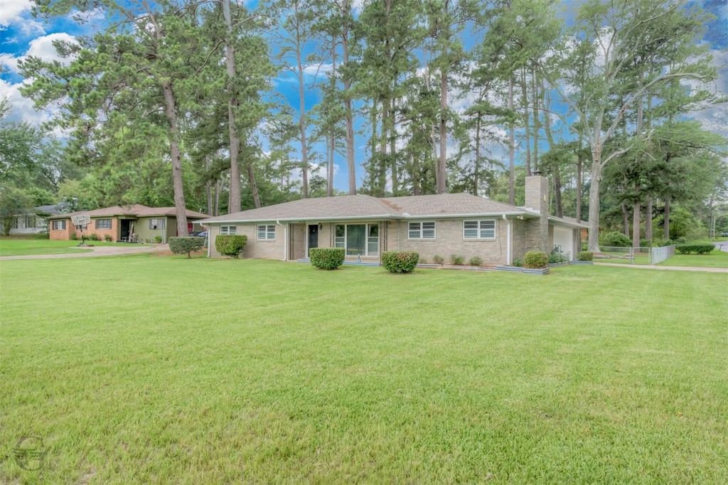 4128 Pines Road, Shreveport