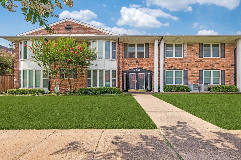 4206 Newton Avenue 204, Dallas