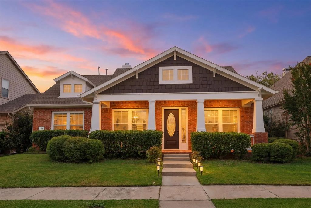 1744 Ivy Lane, Carrollton