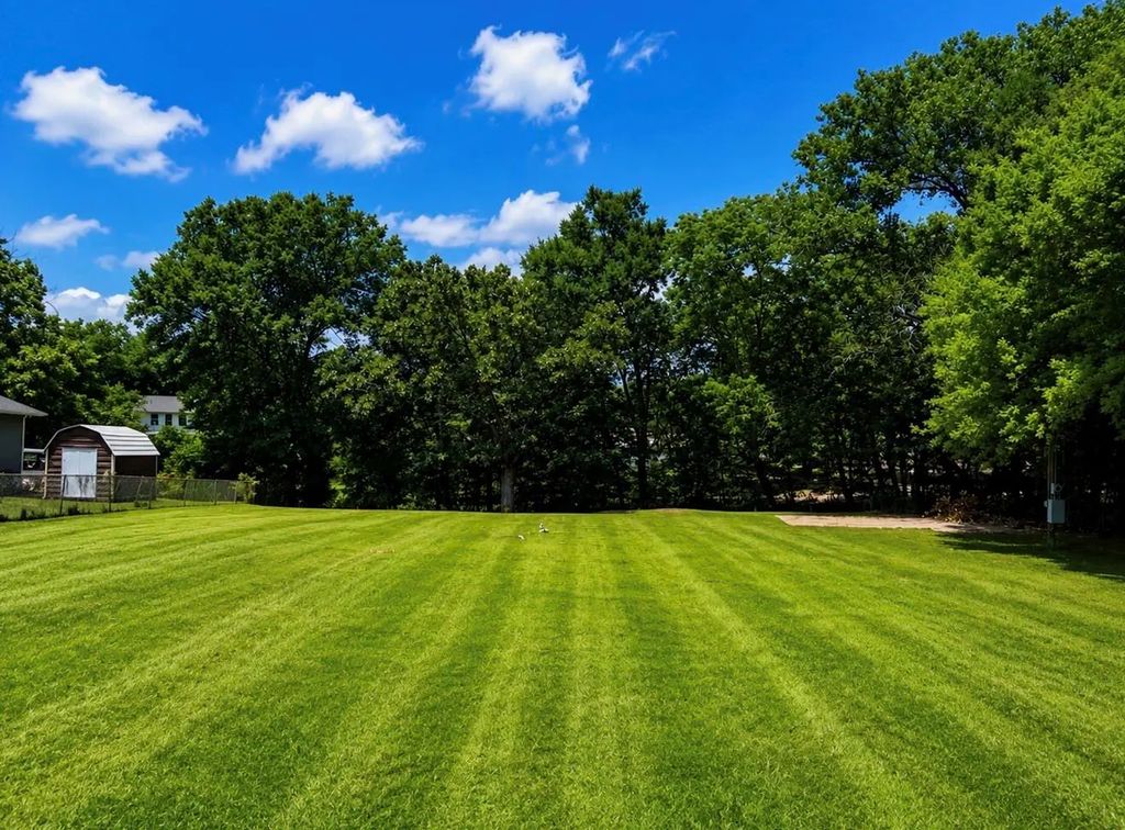 3102 County Road 1703, Malakoff