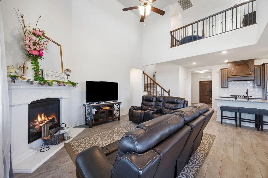 2002 Tahoka Lane, Forney
