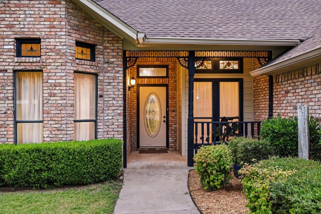 4111 Cimmaron Trail, De Cordova
