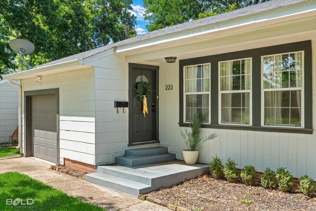 223 Leland Drive, Shreveport