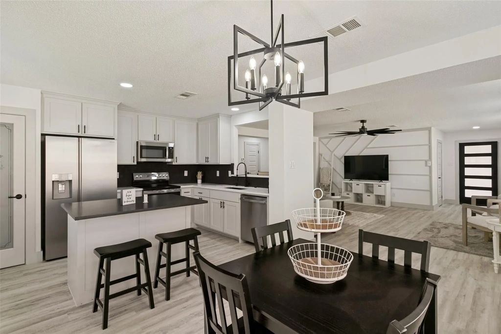 5960 Mckaskle Drive, Fort Worth