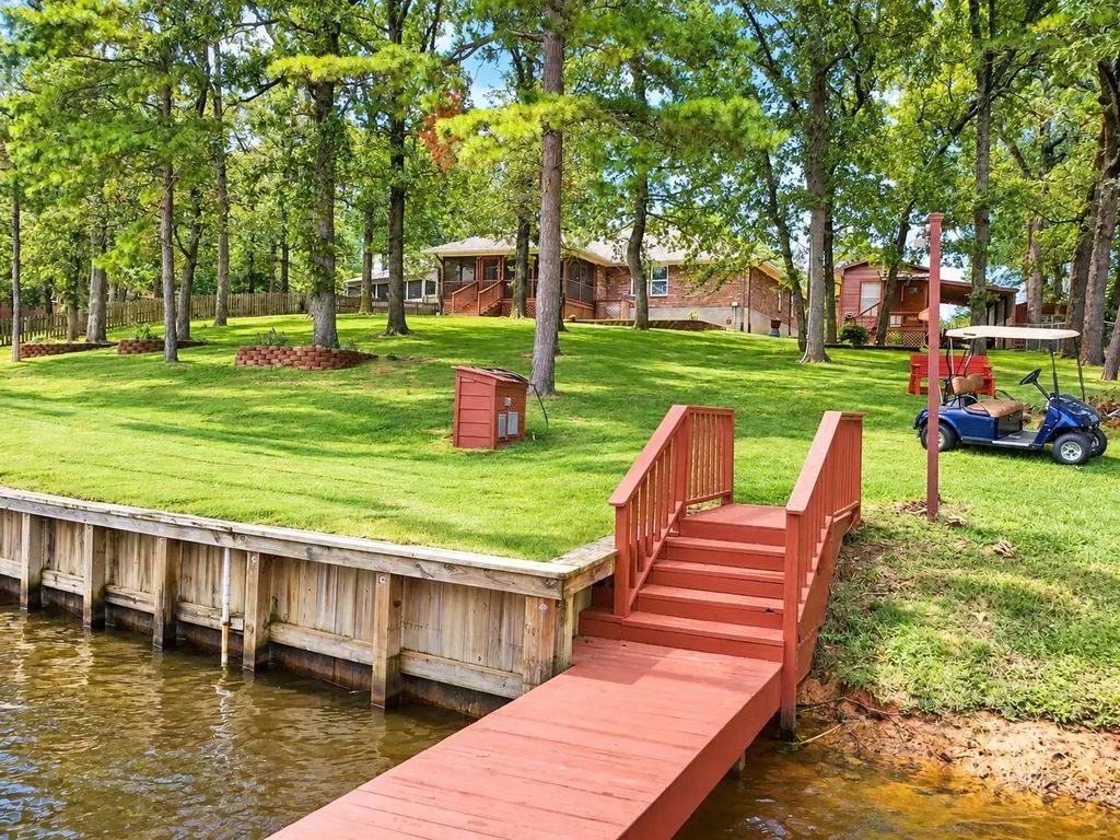 432 S County Road 4837, Winnsboro