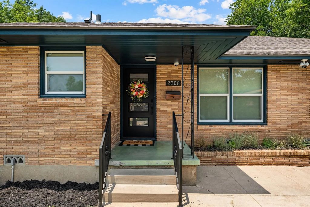 2208 N 44th Street, Waco
