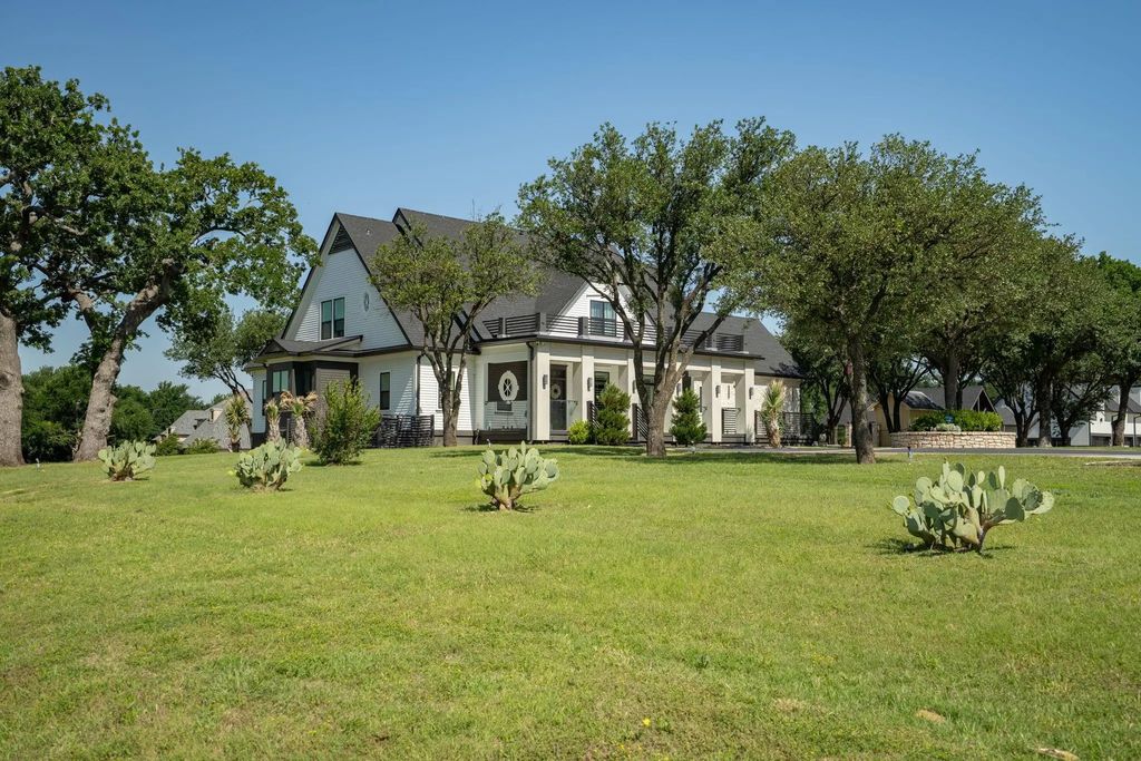 110 Quiet Hill Circle, Copper Canyon