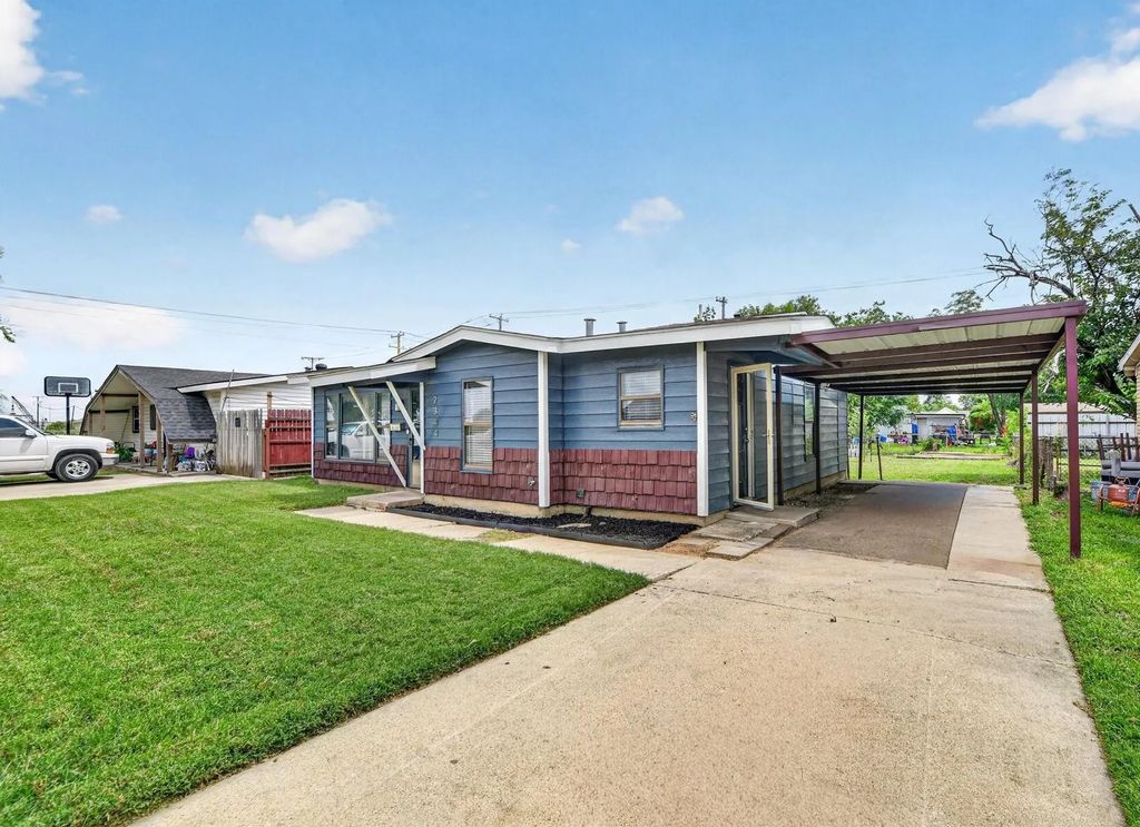 2344 Beaumont Street, Fort Worth