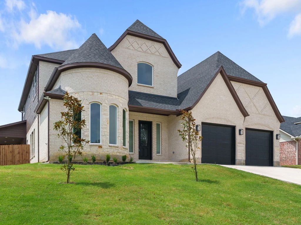 4318 Peachtree Lane, Denison
