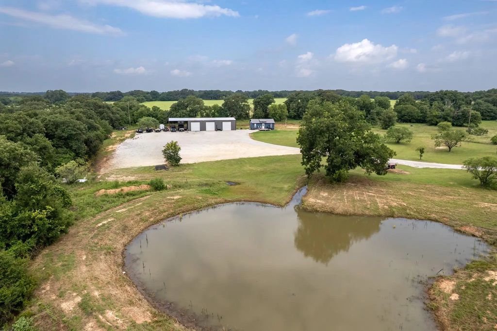 3105 Hwy 2861, Comanche