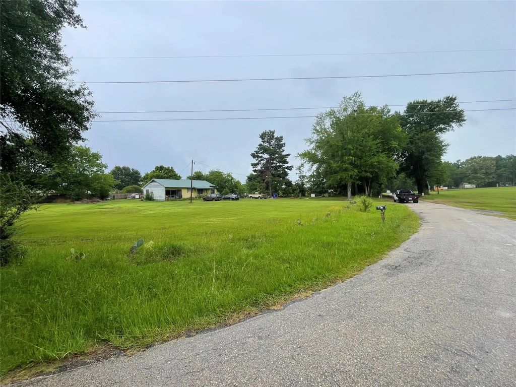 430 County Road 1419, Rusk