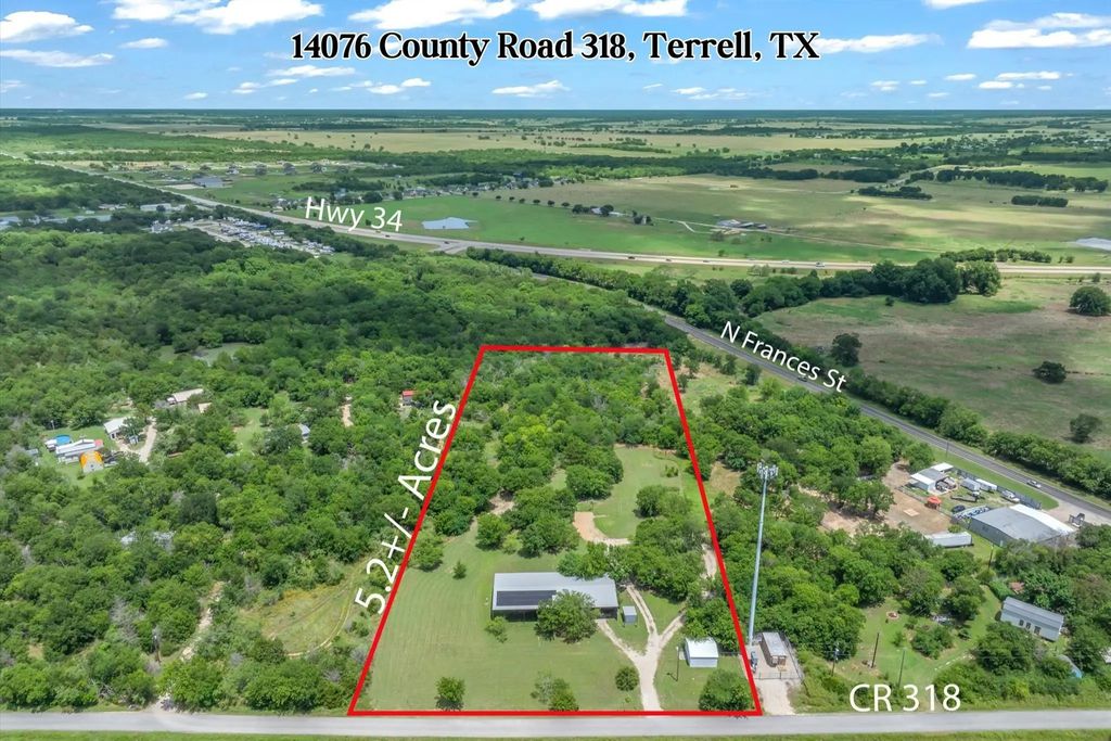 14076 County Road 318, Terrell