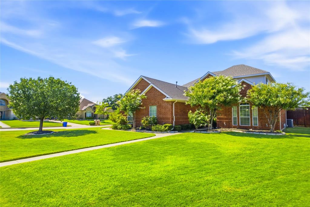 1201 Forest Green Drive, Kennedale