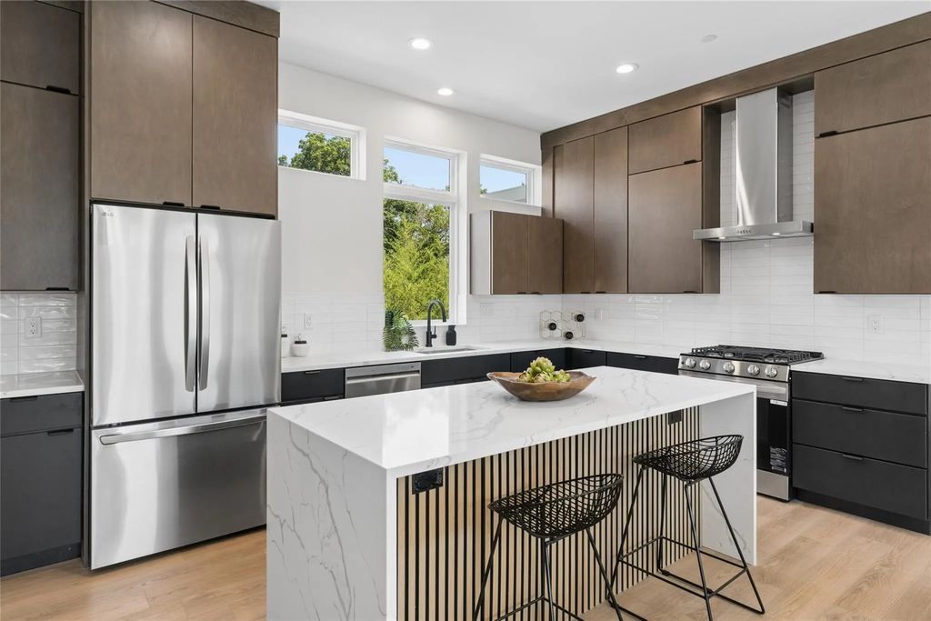 2202 N Carroll Avenue 104, Dallas