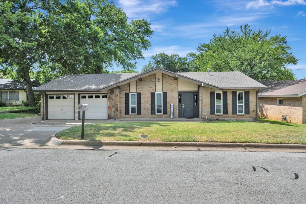 2727 Buffalo Drive, Arlington